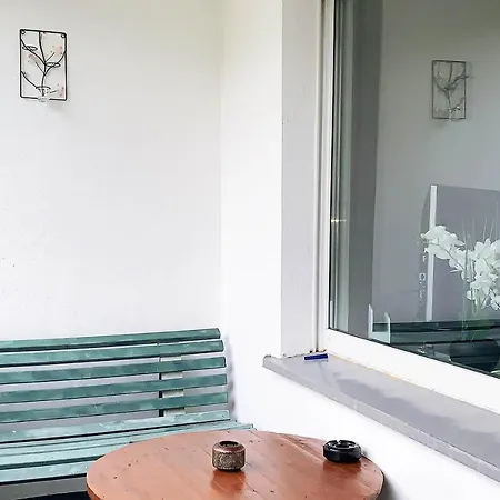 3 Flat