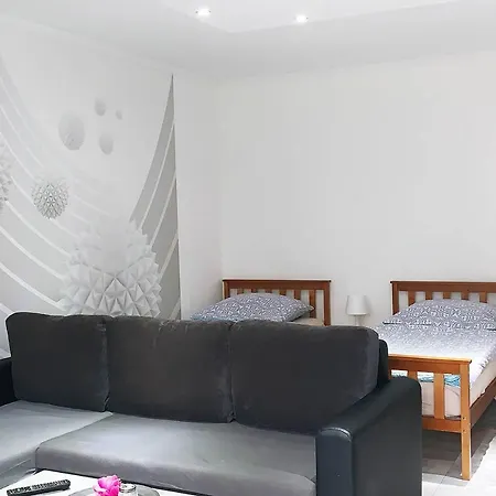 Apartment 3 Flat